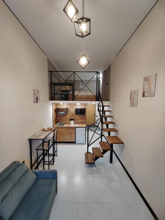 Светлая студия лофт