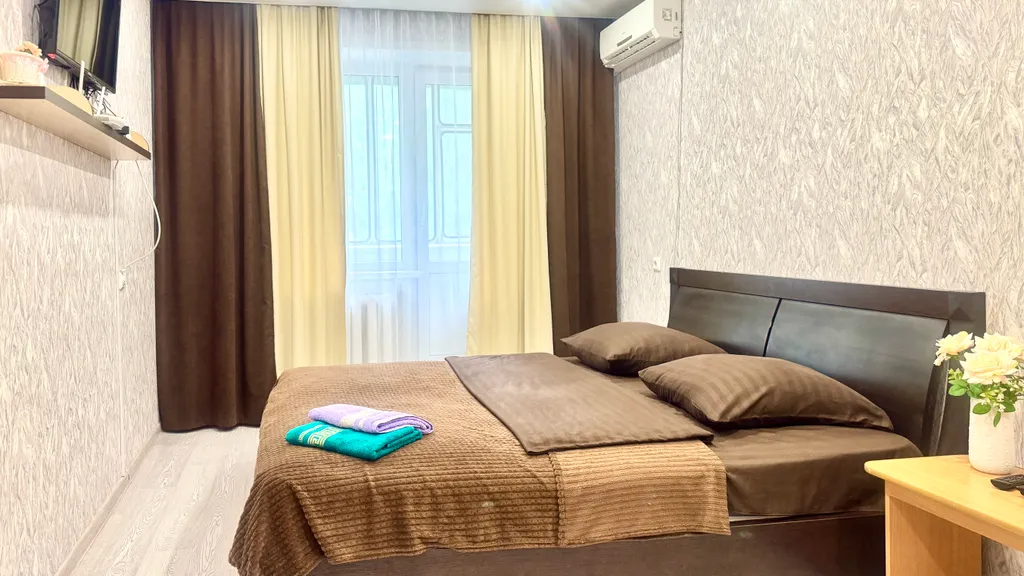 Светлая, просторная квартира в новом городе — аренда посуточно в Ульяновск