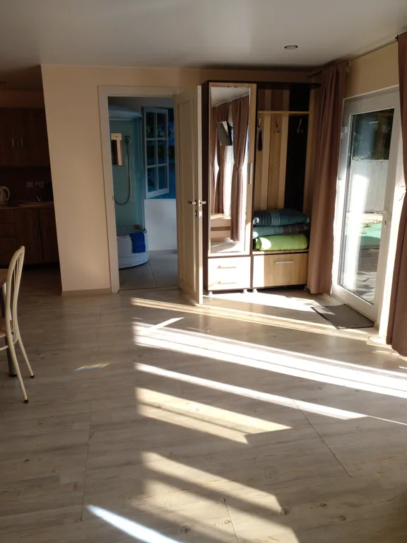 Дом на склоне