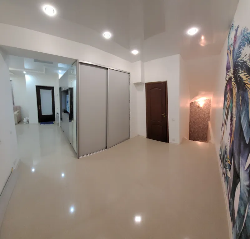 Уютная квартира возле набережной