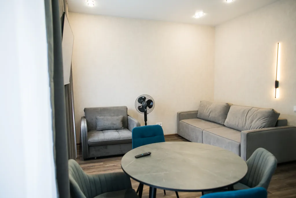 Современная 2-комн. Студия Мансарда