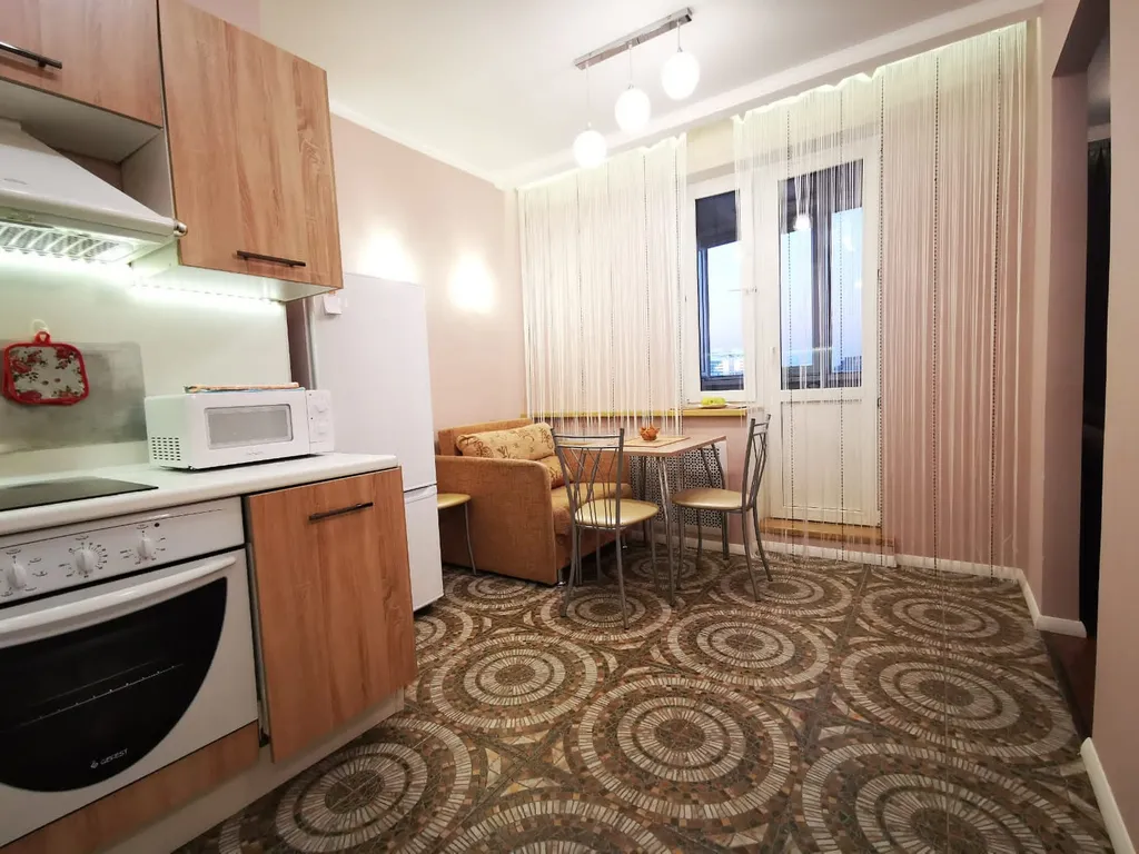 1-комнатная квартира с шикарным видом на набережную, первая линия у крокуса