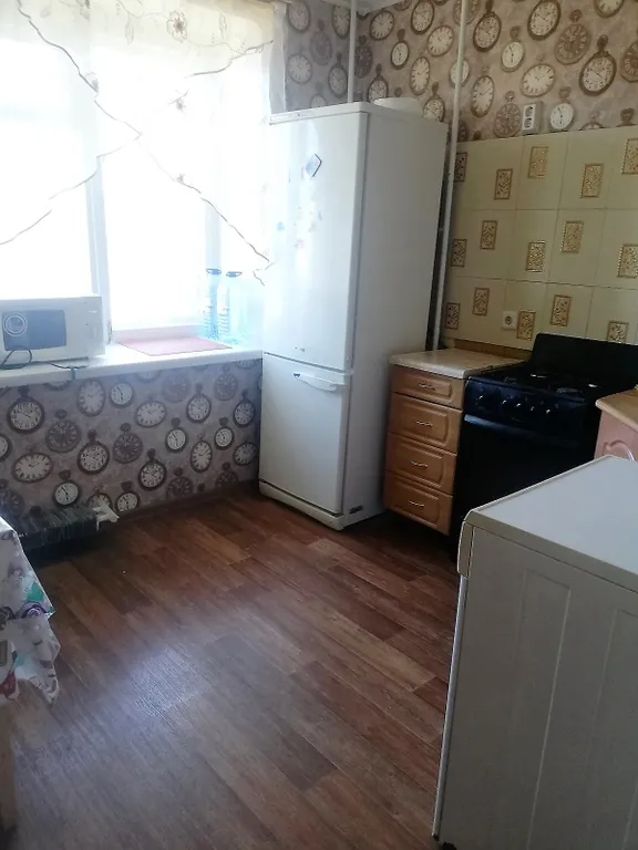 Однерка между педунивером и ТРК Семья