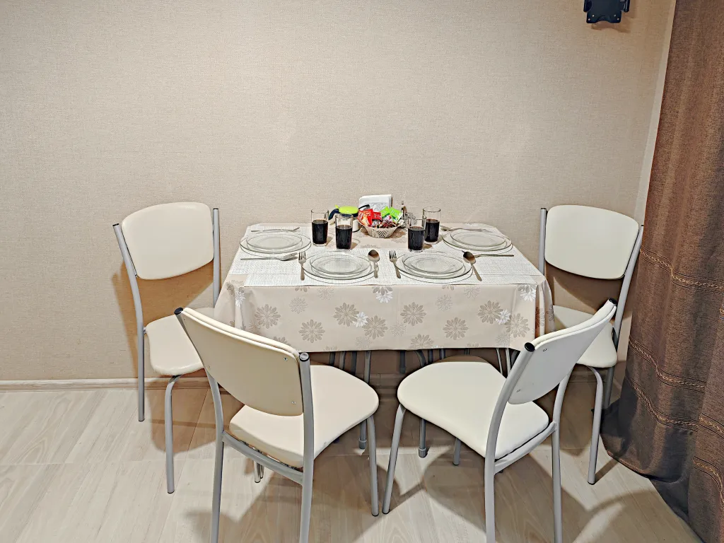 Квартира Шикарная двухкомнатная квартира у ТЦ Мега — Самара