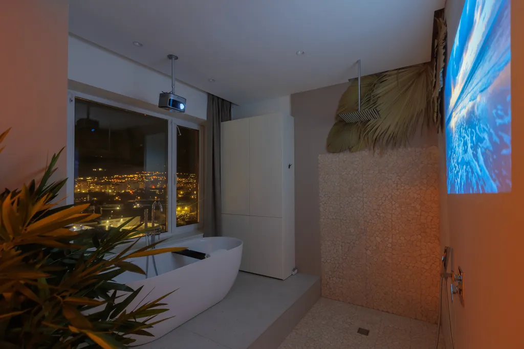 Видовые апартаменты с мастер ванной