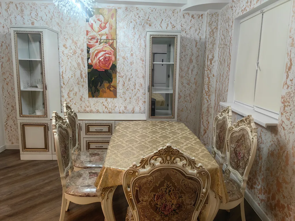 Уютная большая квартира в центре