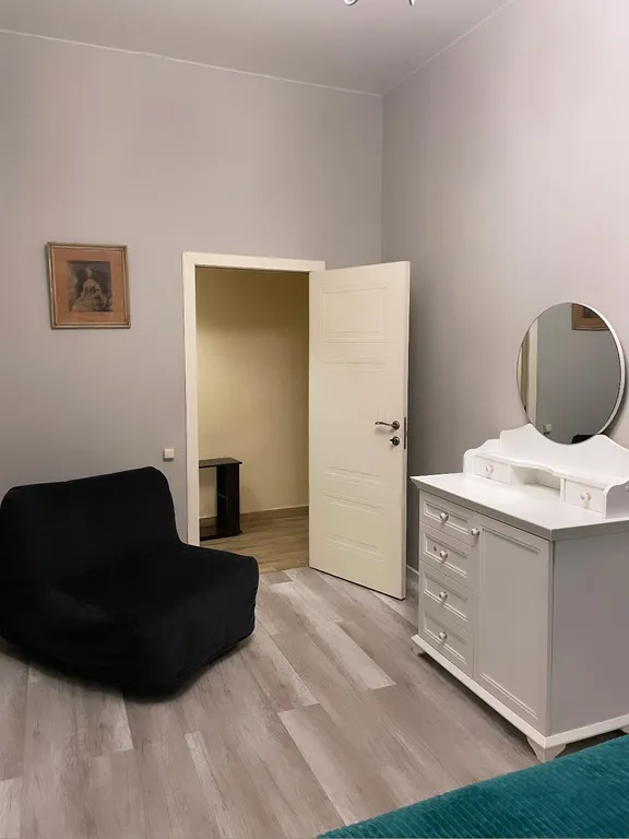 Квартира Трехкомнатная квартира в сердце Петроградки в винтажном стиле — Санкт-Петербург