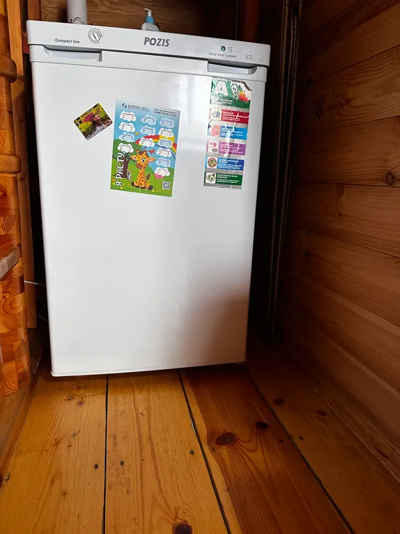 Коттедж Дом на берегу пруда — Бор