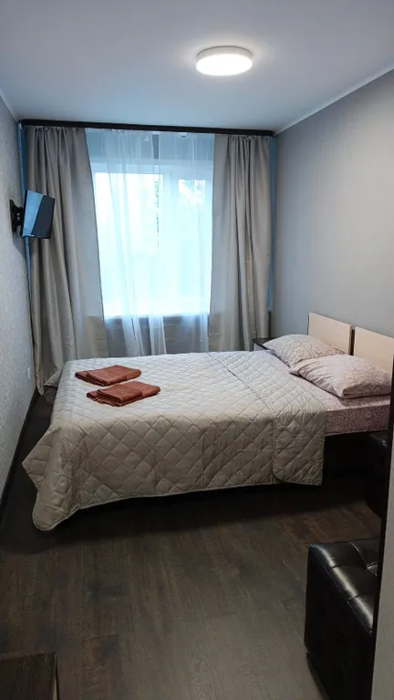 Квартира Номер категории Стандарт с двуспальной кроватью и своими удобствами — аренда посуточно в Сыктывкар