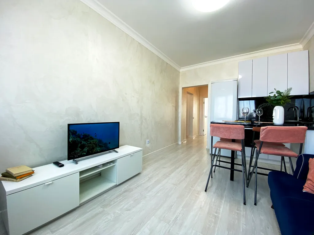 1-комнатная квартира около Города еды