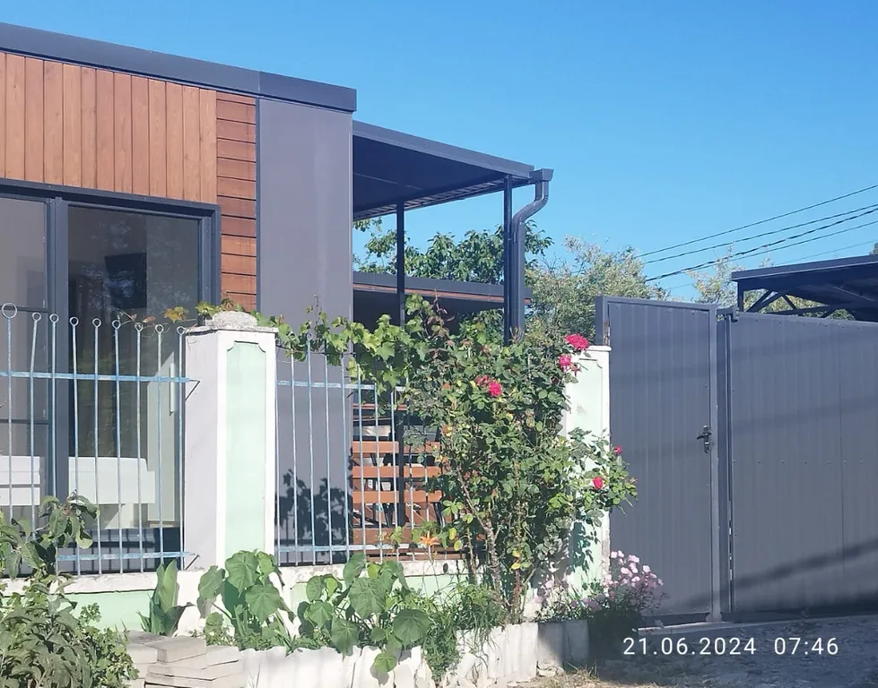 Коттедж Уютный домик у моря — Геленджик