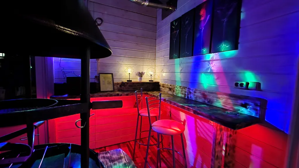 Спа-коттедж с купелью фурако и ик-сауной