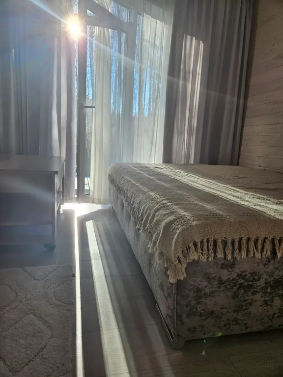 Загородный дом под соснами с сауной и чаном