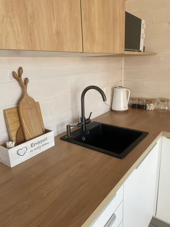 Cube House на берегу Волги