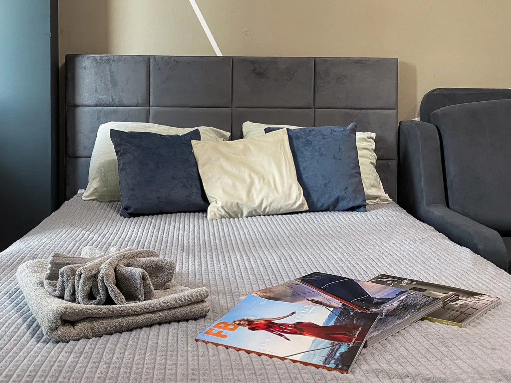 Дизайнерская студия с верандой