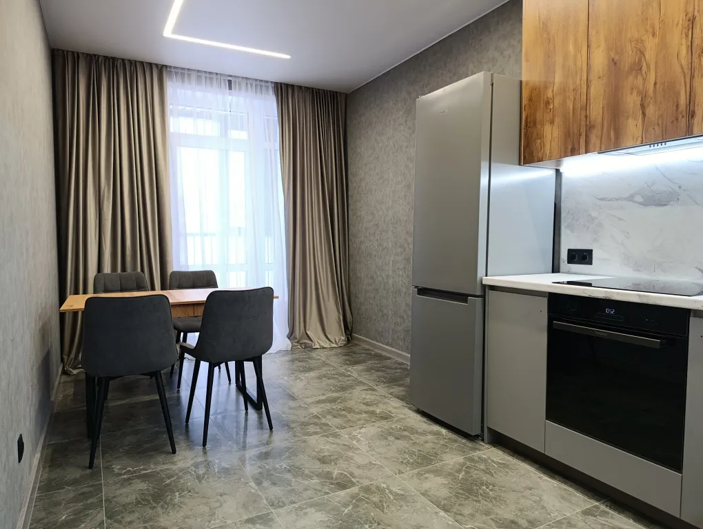 Стильные апартаменты в тихoм цeнтрe Пepми