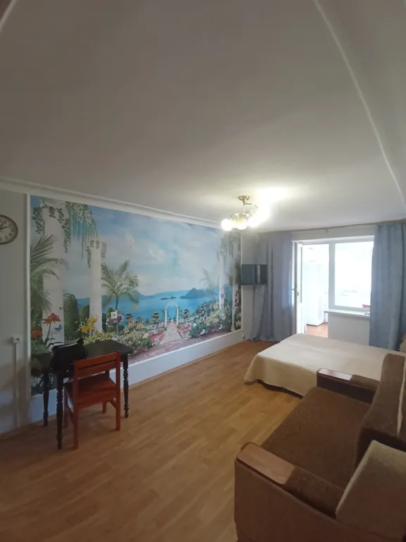 Двухкомнатная квартира в 50 метрах от моря — аренда посуточно в Орджоникидзе