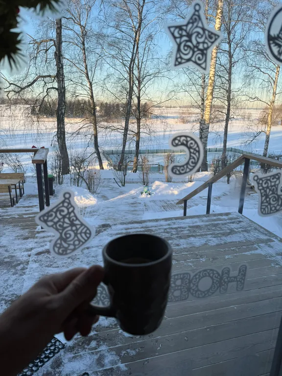 Современный дом у озера с купелью и своим катком. В феврале скидки