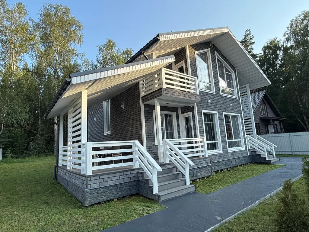 Двухэтажный дом