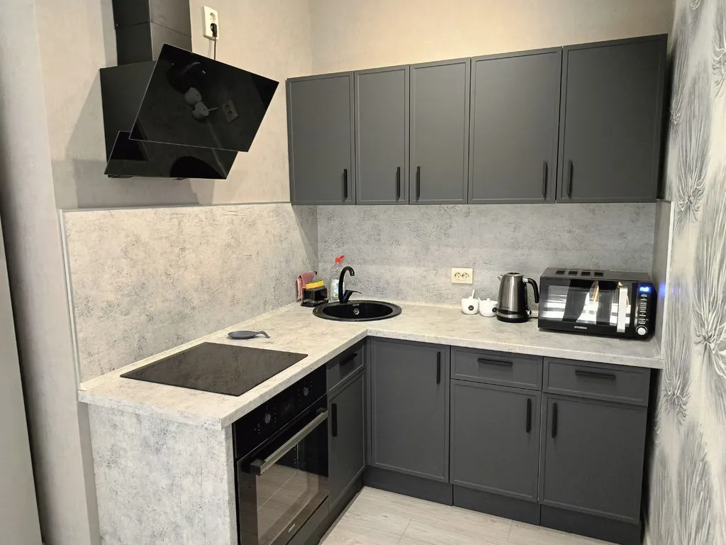 Уютная квартира рядом с суворовским училищем