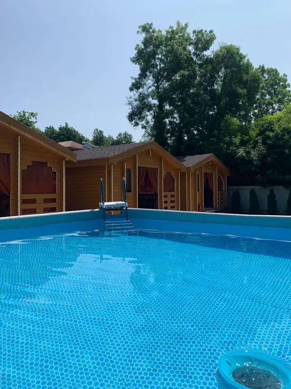 Коттедж Дом с русской баней, банным чаном, бассейном — аренда посуточно в Архипо-Осиповка