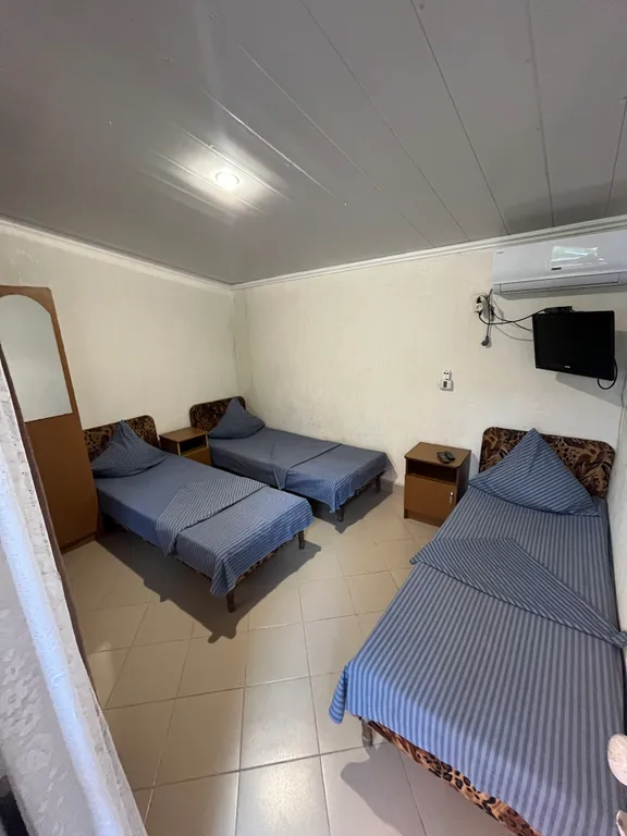 Квартира Эконом номер на троих — аренда посуточно в Кабардинка