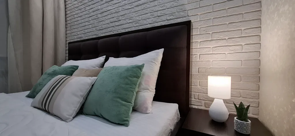 Студия с видом на Ангару