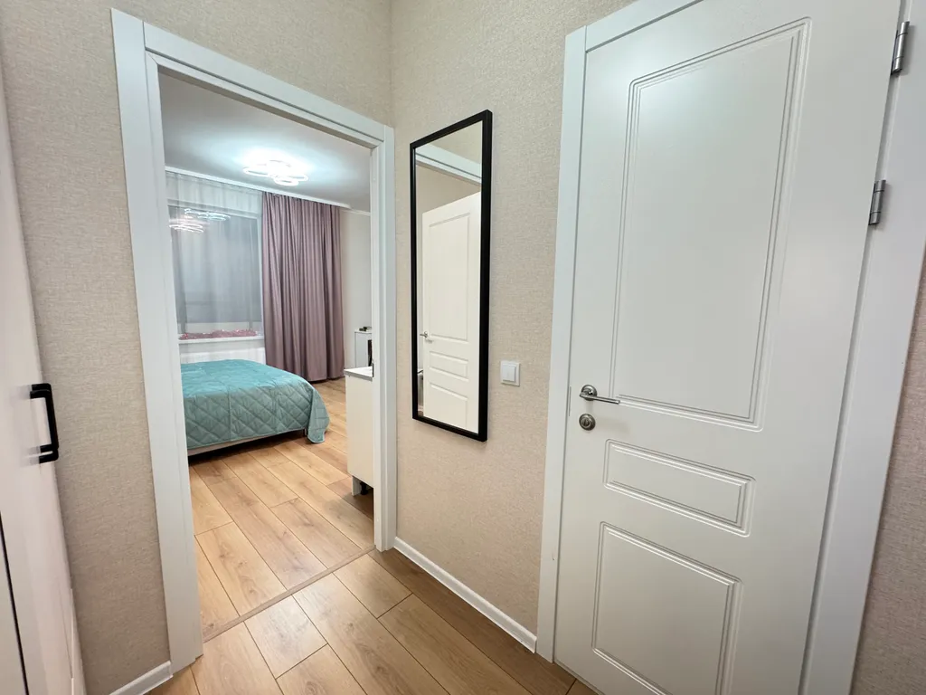 Квартира Квартира с новым ремонтом — Янино-1