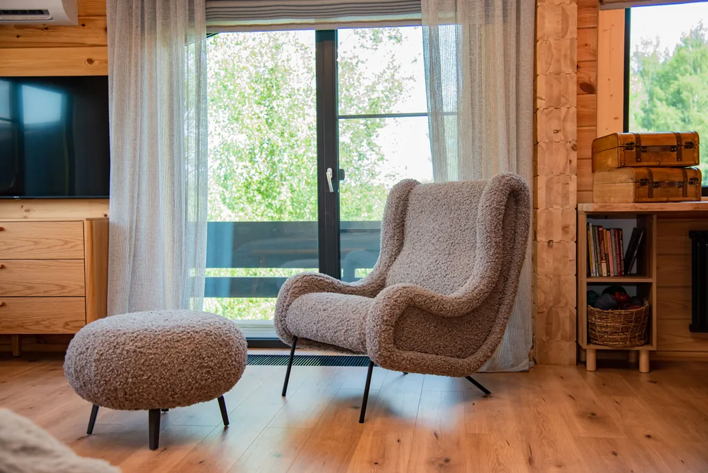 Шале Гнездо с бассейном и сауной