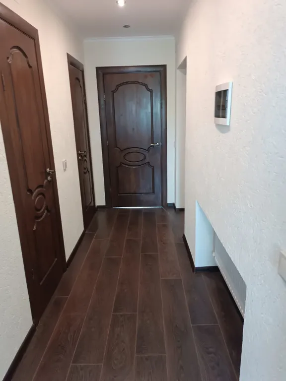 Уютный дом в живописном поселке у моря