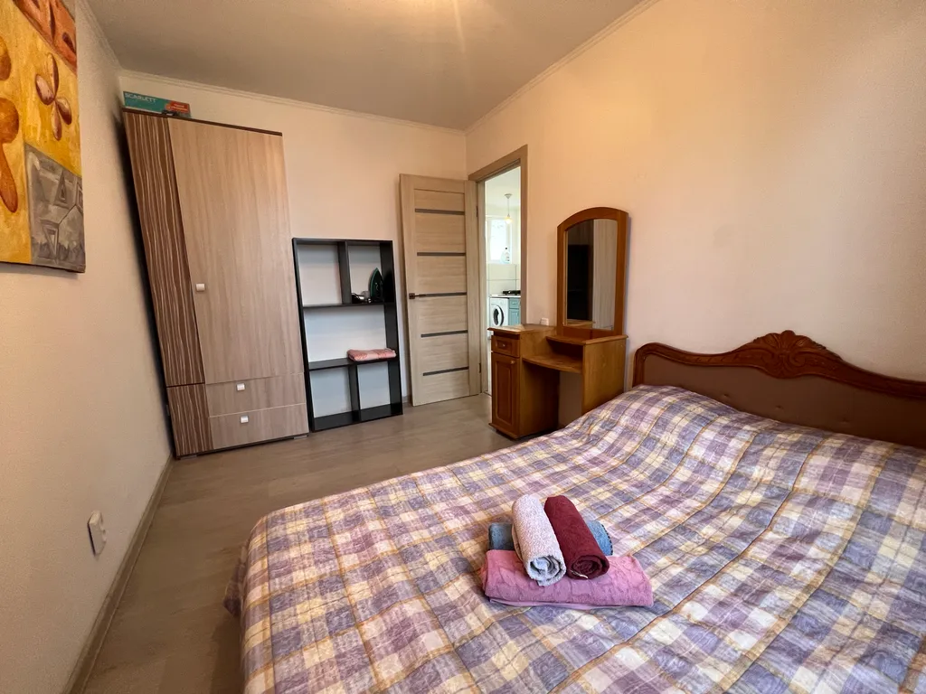 Двухкомнатная квартира в центре возле Массандровского пляжа