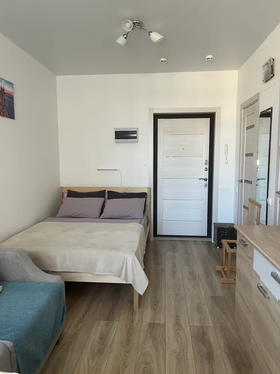 Уютная студия с видом на бассейн