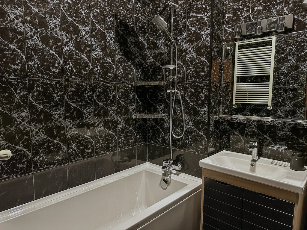 Лафамилия Тбилиси на площади Свободы