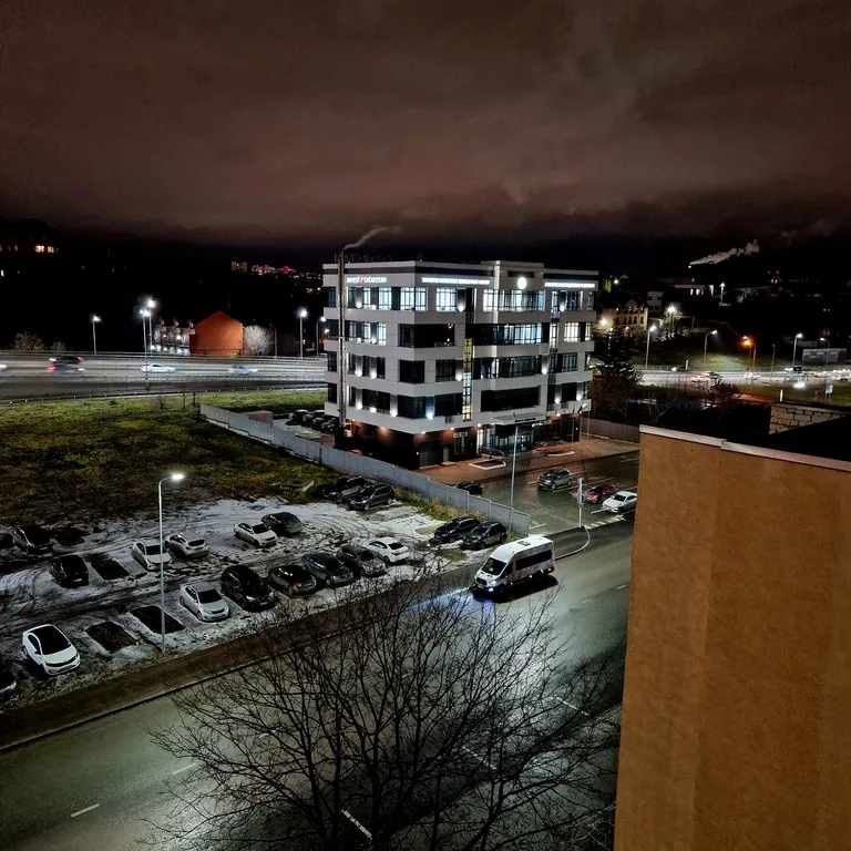 Просторная квартира в самом центре города и в 2 минутах от метро