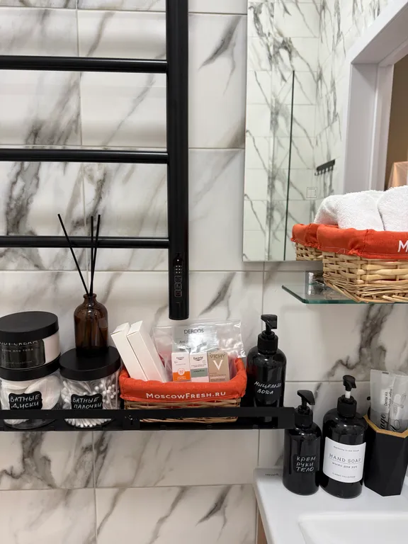 Квартира 4-комнатная Квартира — Москва