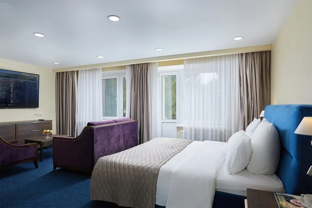 4-комнатная Квартира