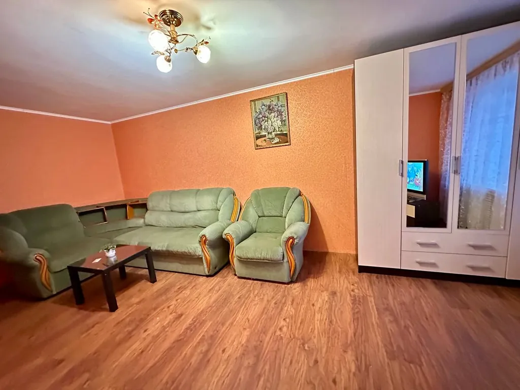 2х комнатная квартира рядом с м5