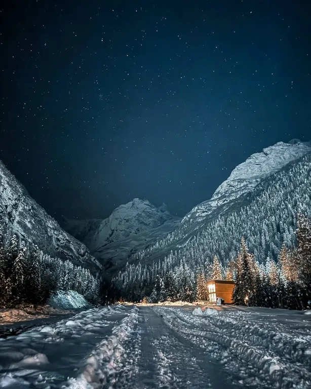 Уютный коттедж с видом на лучшее ущелье