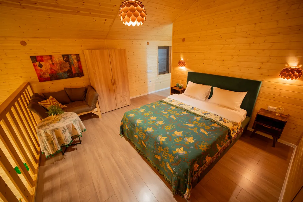 Коттедж с частной территорией и джакузи Green