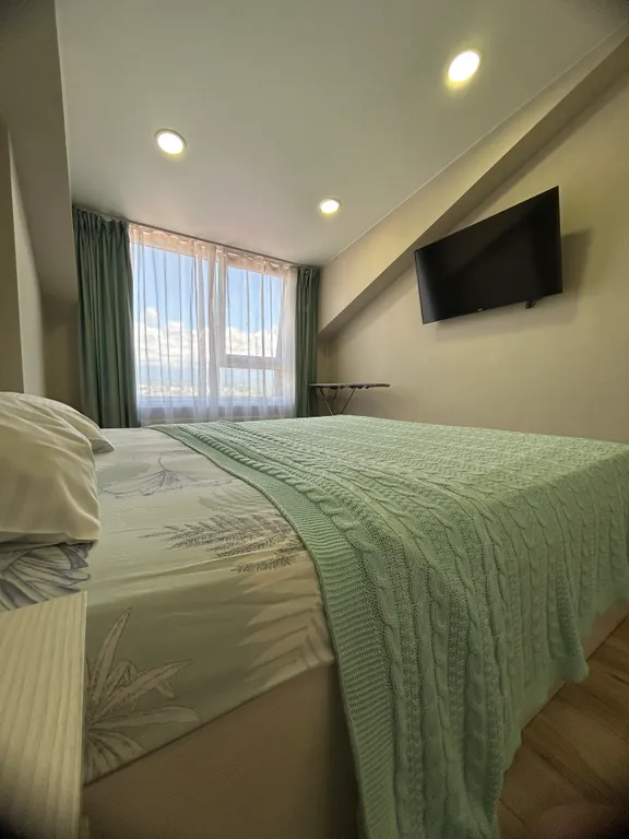 Уютная двухкомнатная квартира — аренда посуточно в Сириус