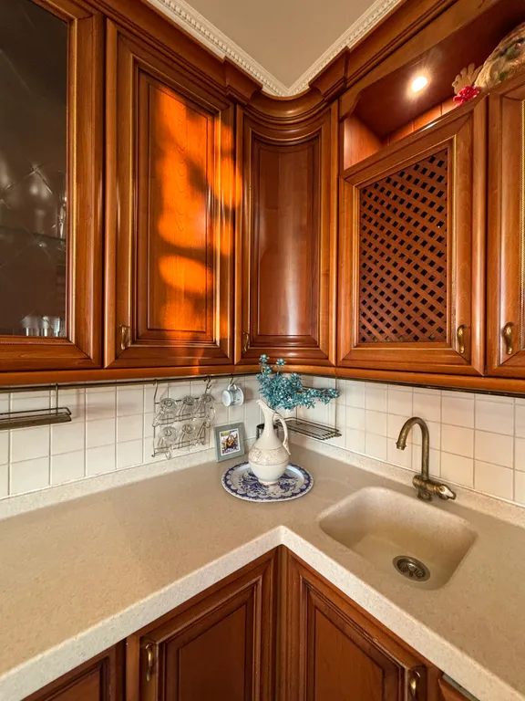 Уютный дом с видом на море