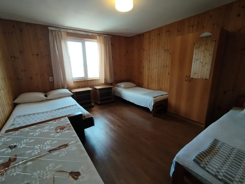 Квартира Комната — аренда посуточно в Лоо