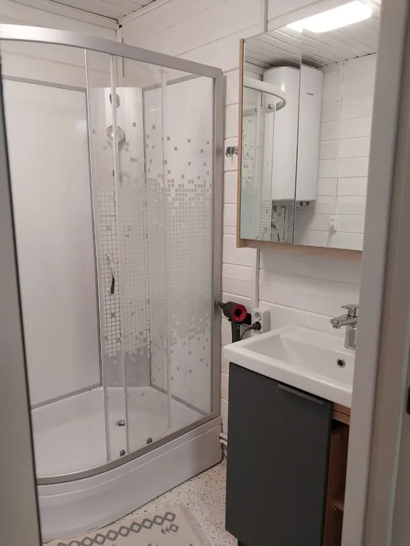 Уютный дом на 1 линии о. Cелигер