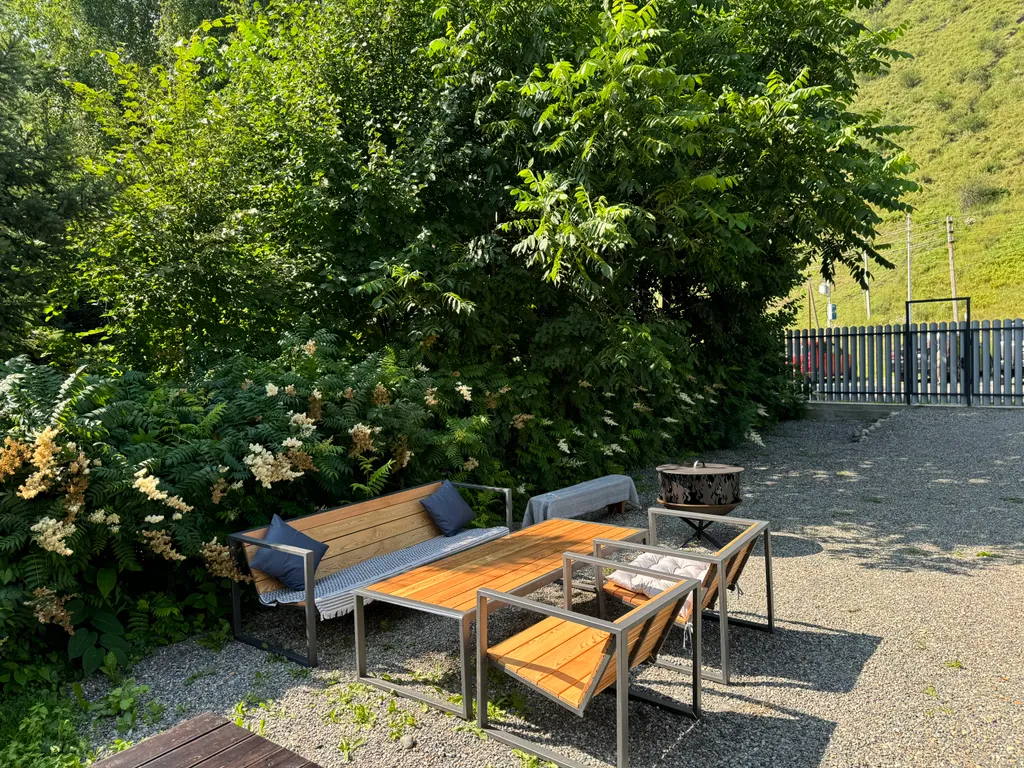 А-фрейм с видом на гору