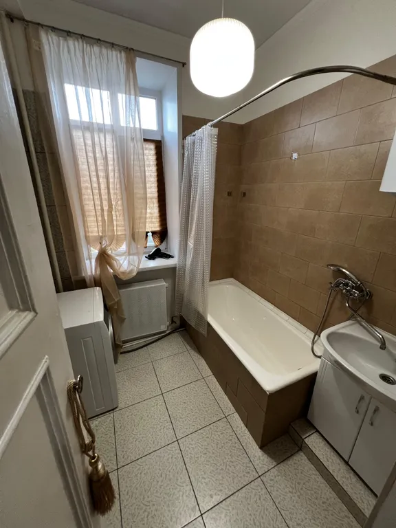 Квартира Квартира Музыкальный театр, площадь Ленина — Омск