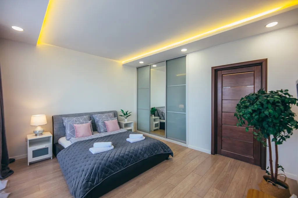 Квартира Двухкомнатная квартира с дистанционным заездом — Калининград