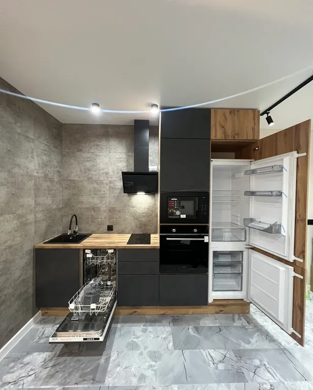 2-комнатная квартира комфорт класса возле аэропорта