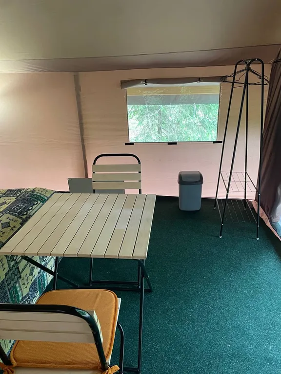 Палатка лесной домик на базе отдыха Белка