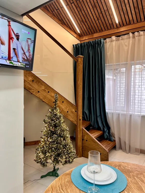 Двухуровневую квартира с авторским ремонтом в самом центре курорта — аренда посуточно в Пятигорск