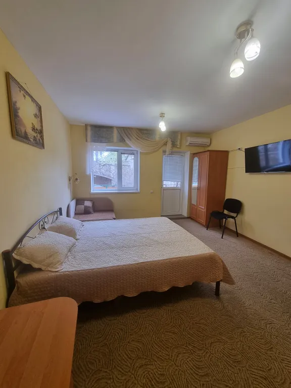 Отдельный коттедж с кухней